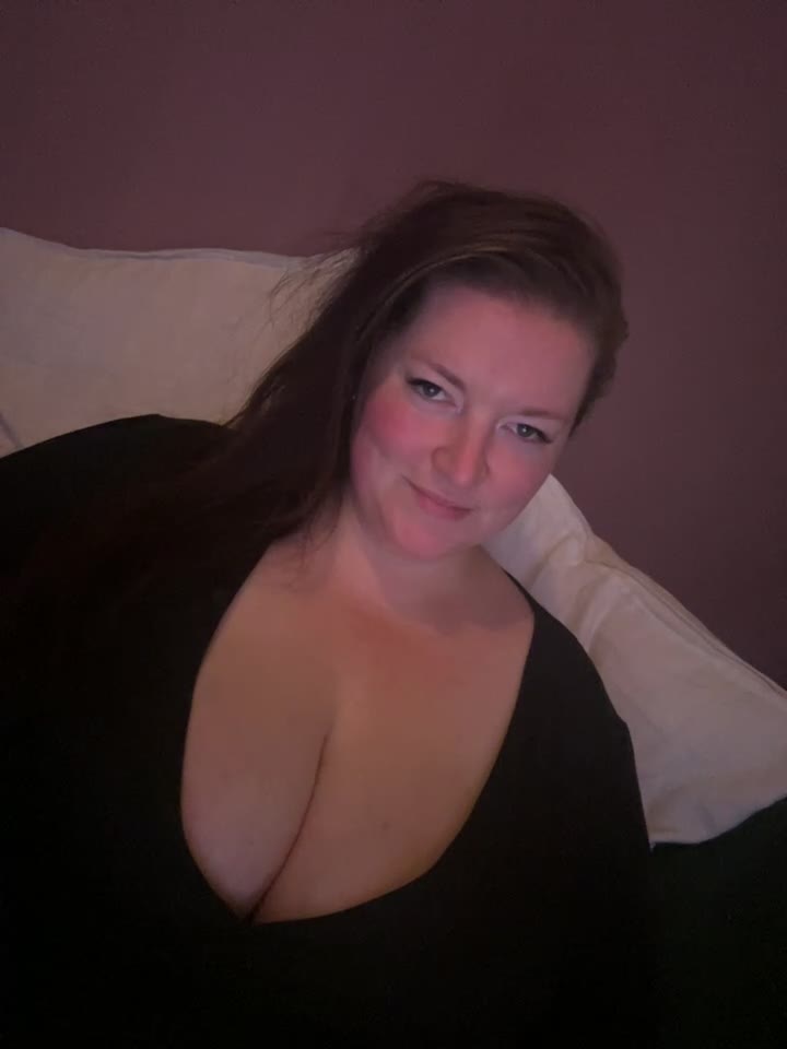 Bustybritishbbw