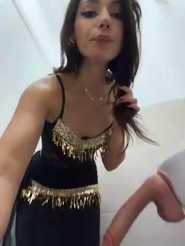 -_Miaqueen_-, 23 Oct 2026