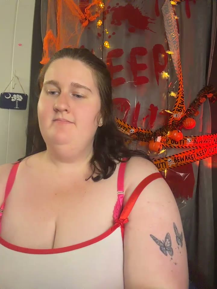 Xopeachybaby, 25 Oct 2026