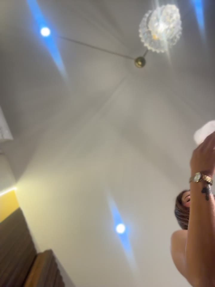 Sophie_Valencia, 16 Oct 2026