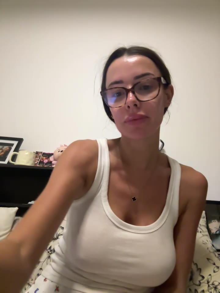 Sexysophiaax, 26 Oct 2026