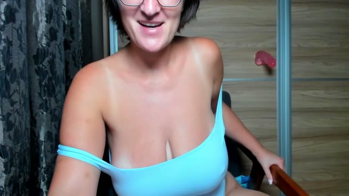 Curvyjules69, 22 Oct 2026