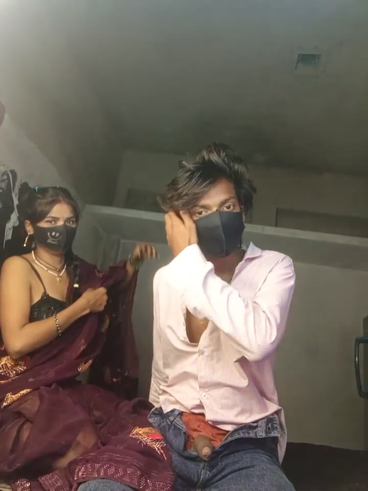 Romantic-Couple10, 25 Oct 2026