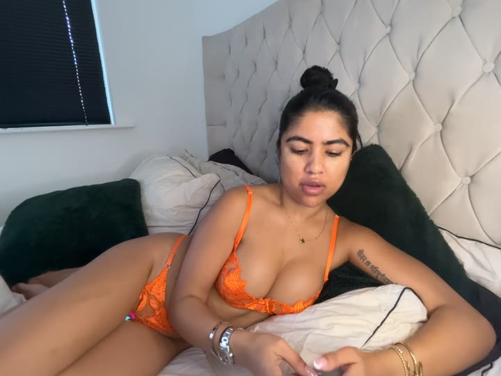 Jasminefoxx, 26 Oct 2026