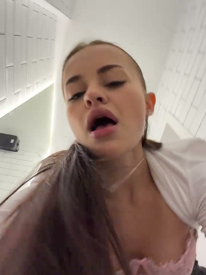 Angelinateller, 28 Oct 2026