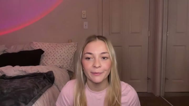 Kenziekissesss, 25 Oct 2026