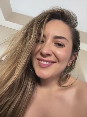 Mariana_Gom