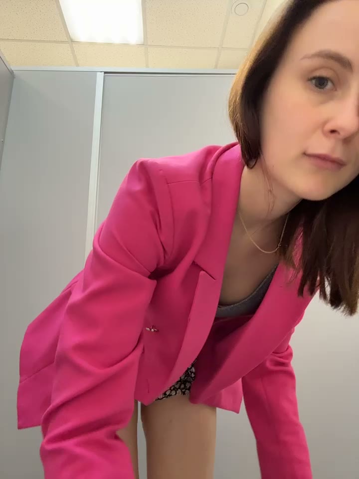 Dina Tease, 14 Oct 2026
