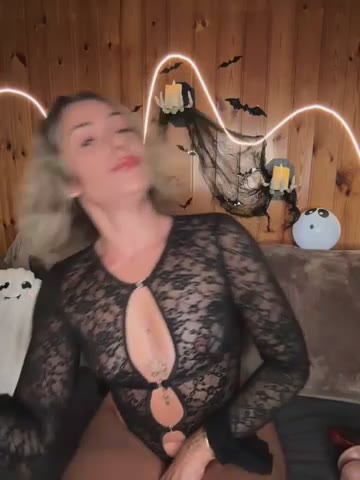 Petrouchkaaa_, 27 Oct 2026